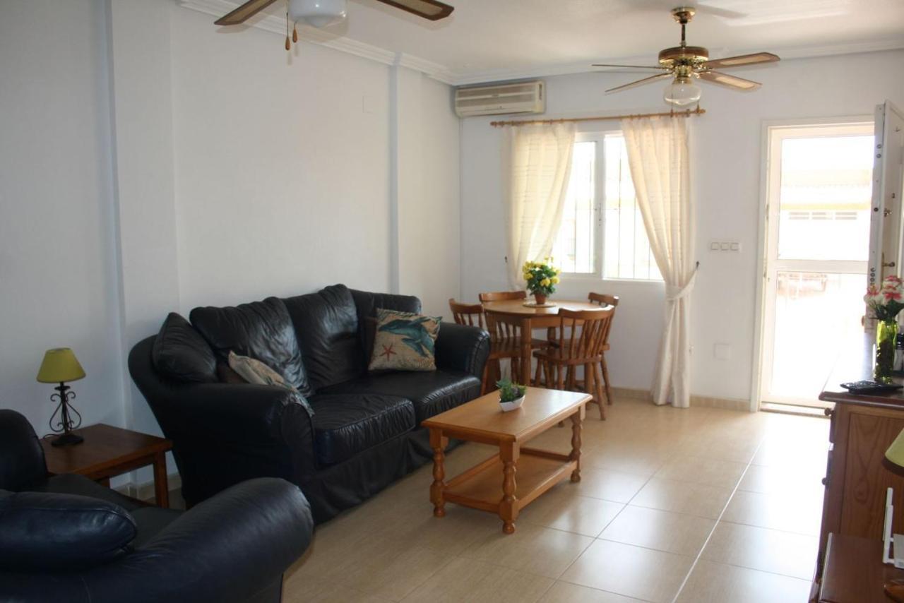 Town House Βίλα Los Nietos Εξωτερικό φωτογραφία